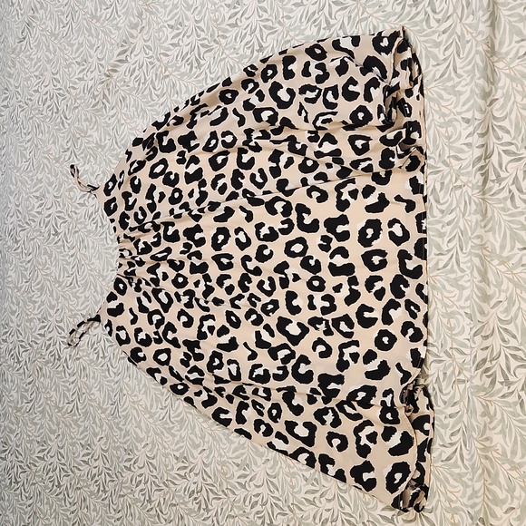 The impeccable pig, relaxed fit dress, size M - Picture 4 of 7